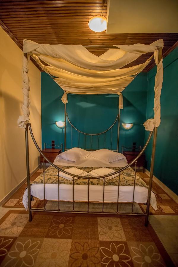 Kynthia Guesthouse Neochori  Luaran gambar