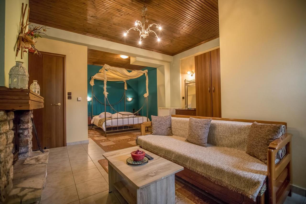 Kynthia Guesthouse Neochori  Luaran gambar
