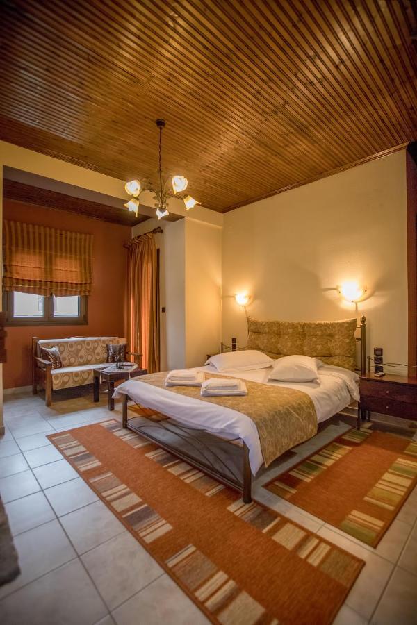 Kynthia Guesthouse Neochori  Luaran gambar