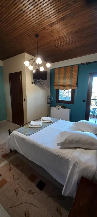 Kynthia Guesthouse Neochori  Luaran gambar